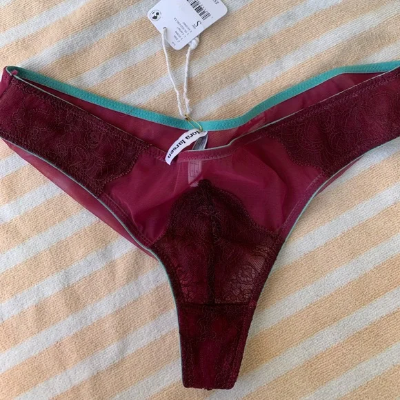 Bundle of Thong Underwear - Picture 15 of 16